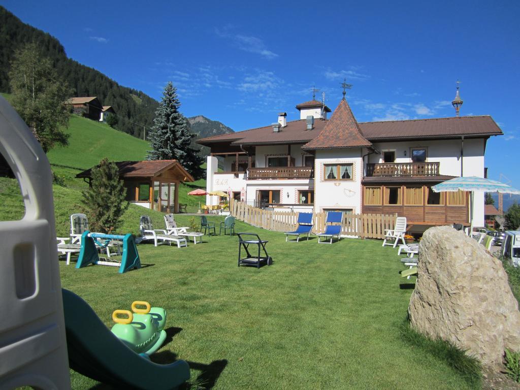 Hotel Ronce Urtijëi